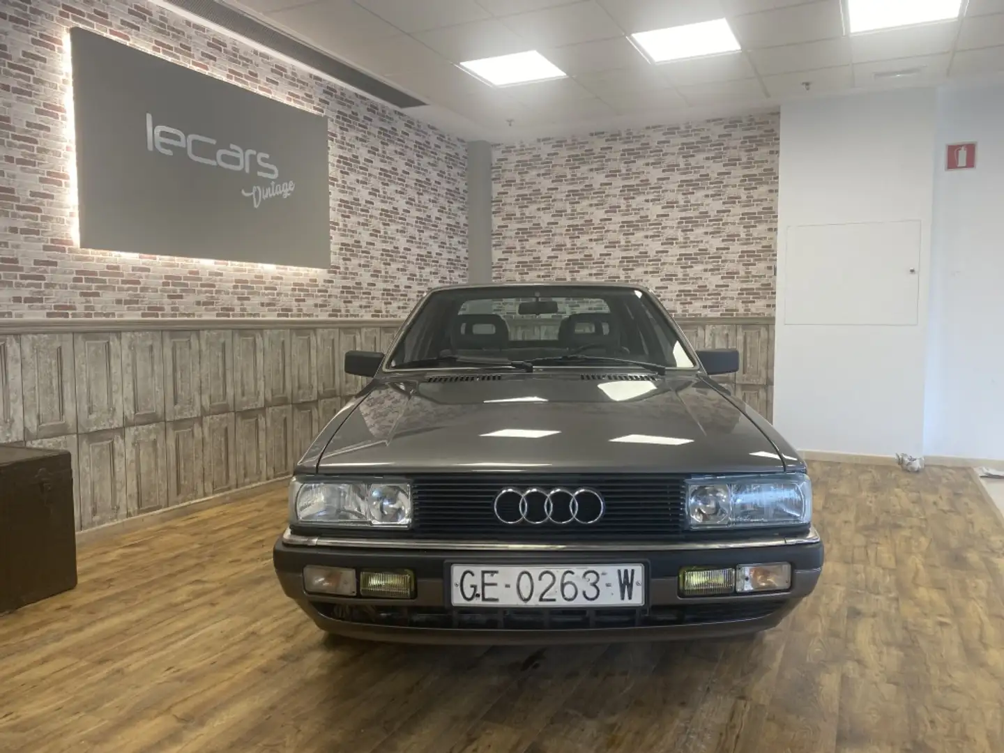 Audi 90 2.2 CD Gris - 2