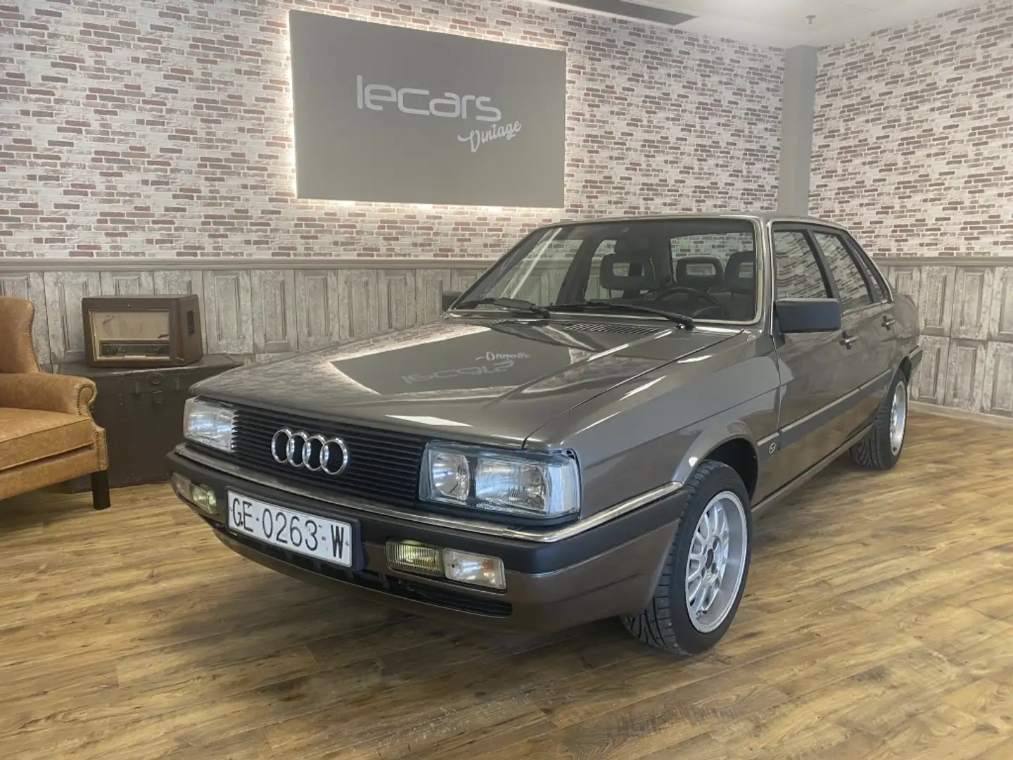 Audi 90 2.2 CD Gris - 1