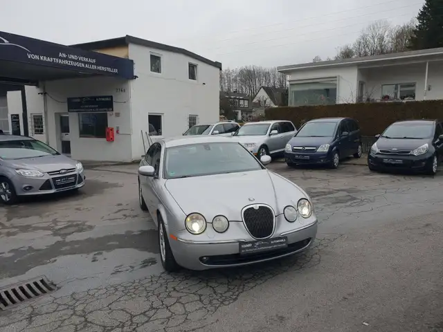 Jaguar S-Type S-Type 3.0 V6 Aut.  LIEBHABERFAHRZEUG TÜV-11/27
