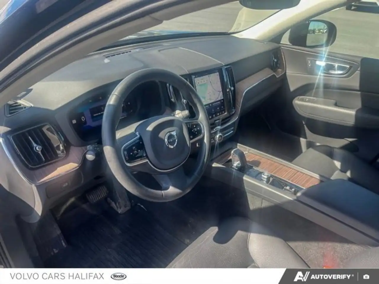Volvo XC60 снимка Volvo XC60