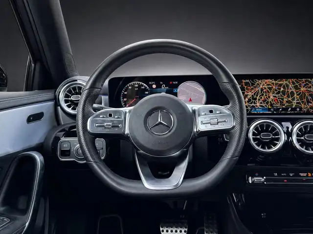 Mercedes-Benz A-Class view 9