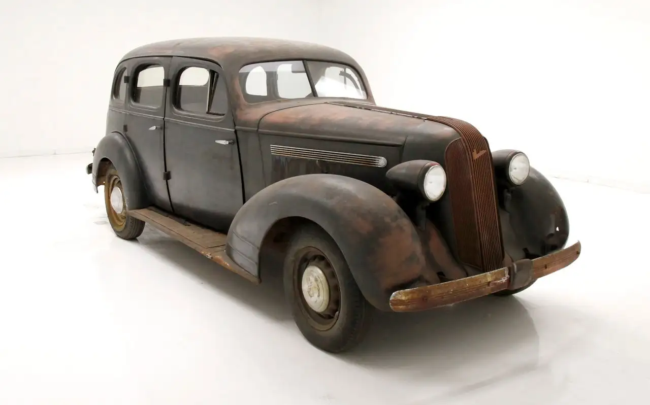 Pontiac 4 Door Sedan, foto 6