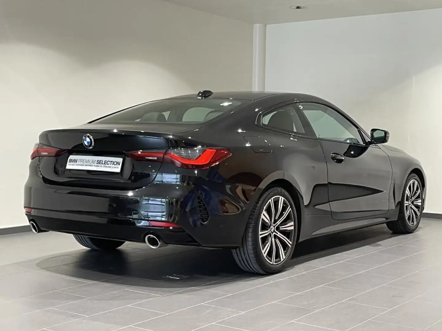 BMW 420 Coupé Schwarz - 2