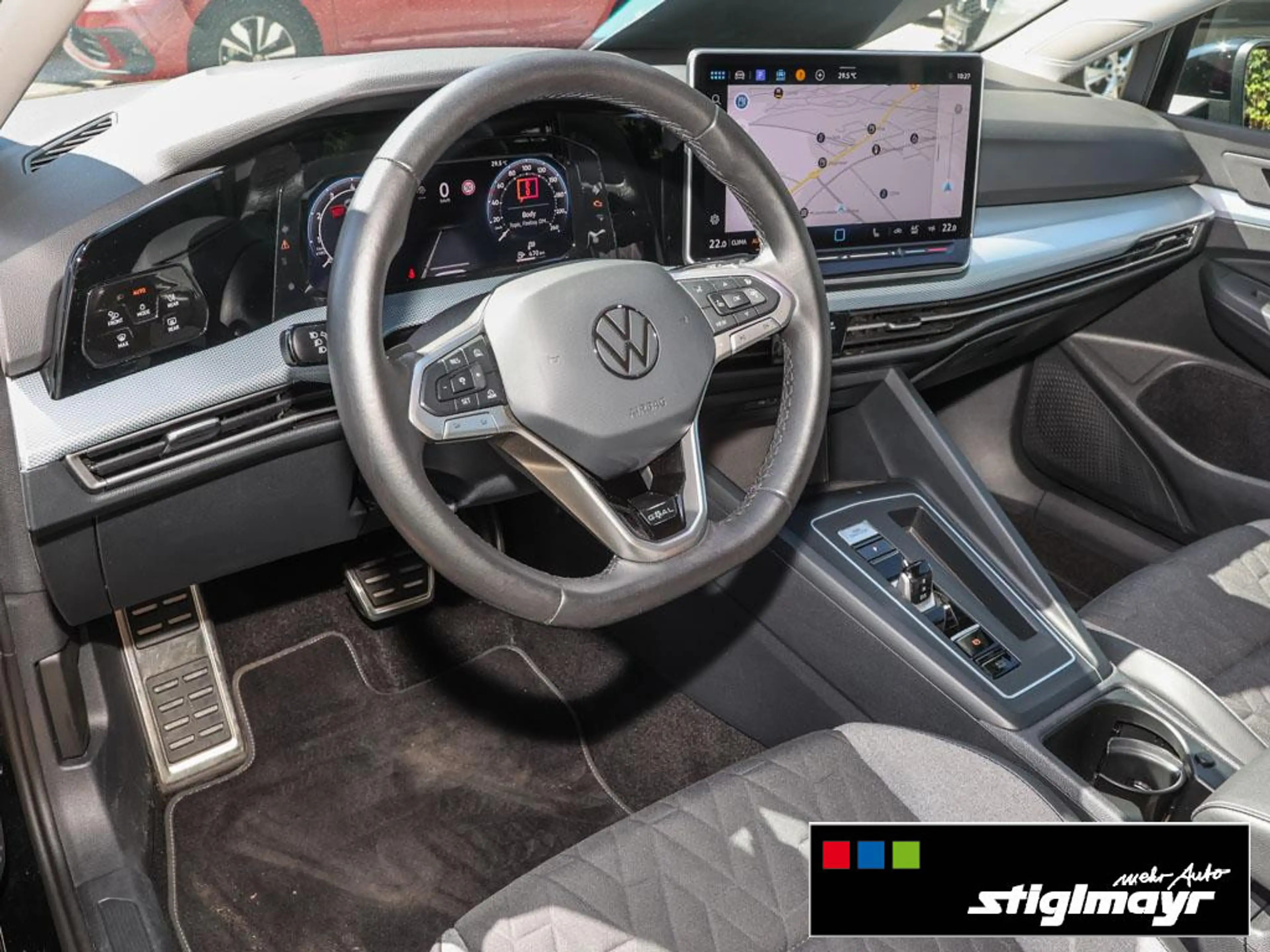 Volkswagen Golf VIII GOAL 1.5 eTSI DSG IQ-LIGHT+KAMERA+NAV — photo 7