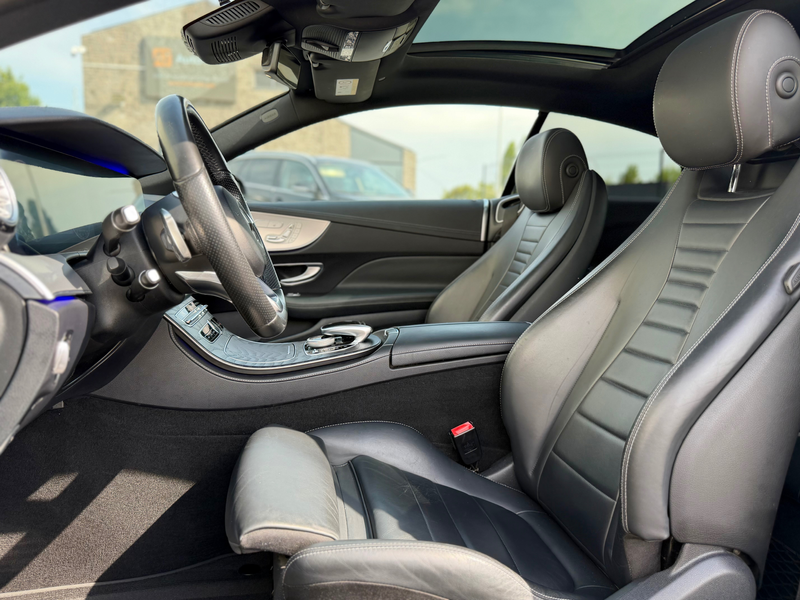 Mercedes-Benz E 220 Coupe Pack AMG — photo 13