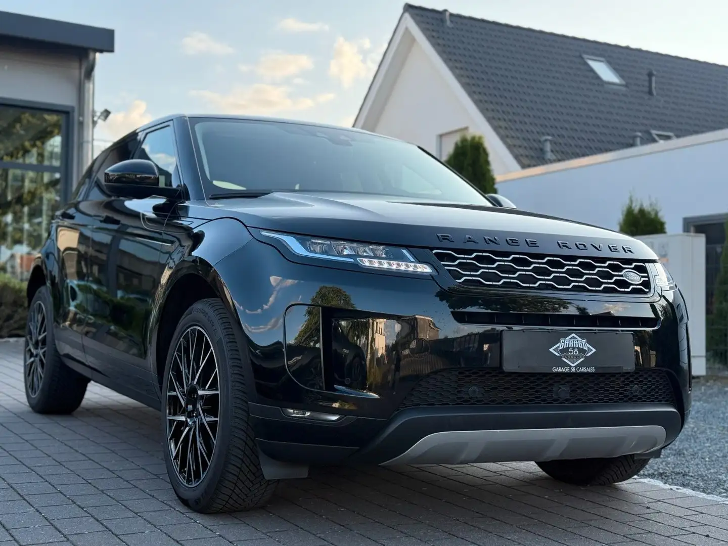 Land Rover Range Rover Evoque S TD4 AWD/Carplay/Led/Facelift Zwart - 1