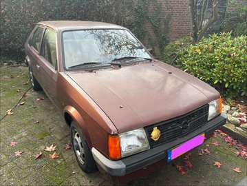 Kadett 1.3S Standaard