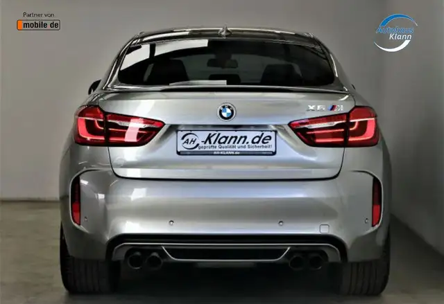 BMW X6 M view 7