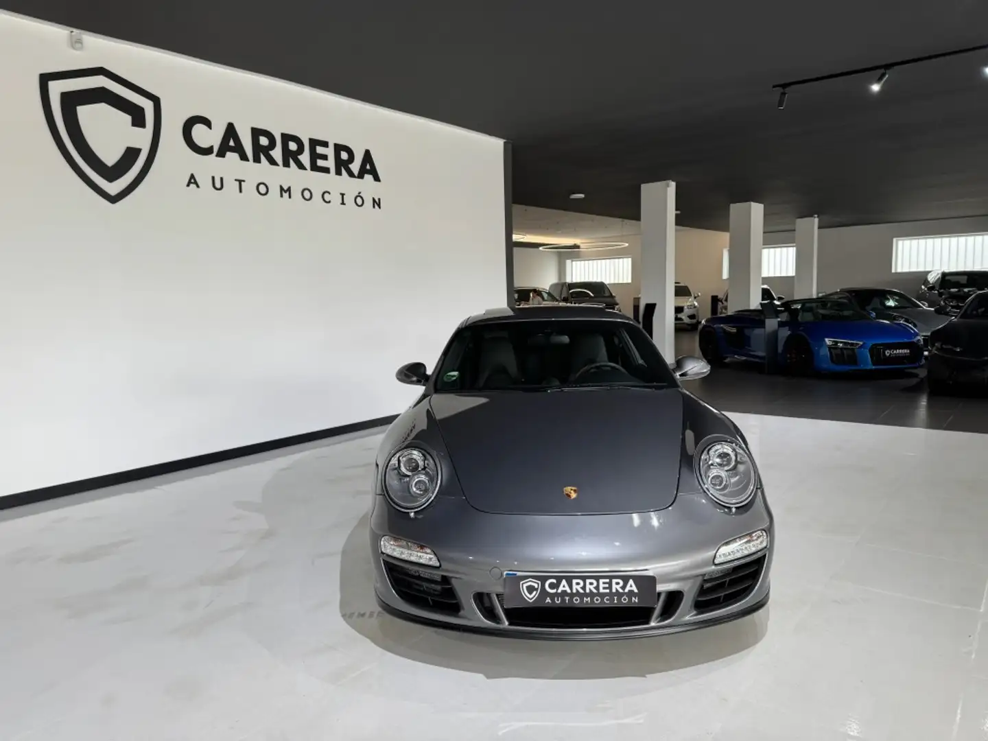 Porsche 911 Carrera GTS Coupé PDK Gris - 2