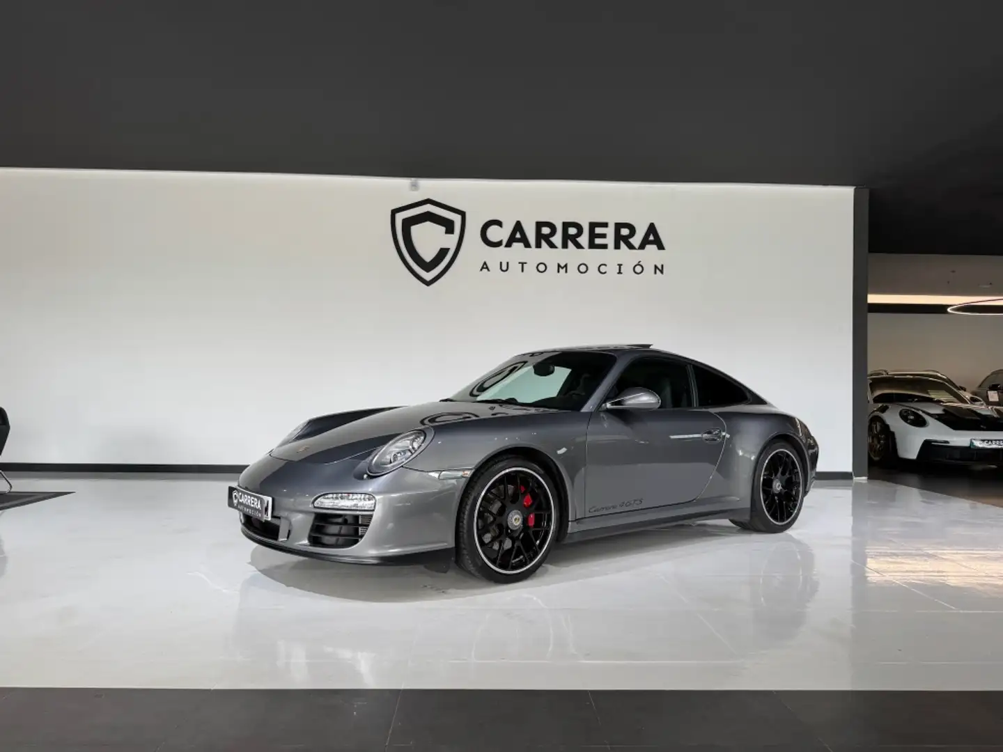 Porsche 911 Carrera GTS Coupé PDK Gris - 1
