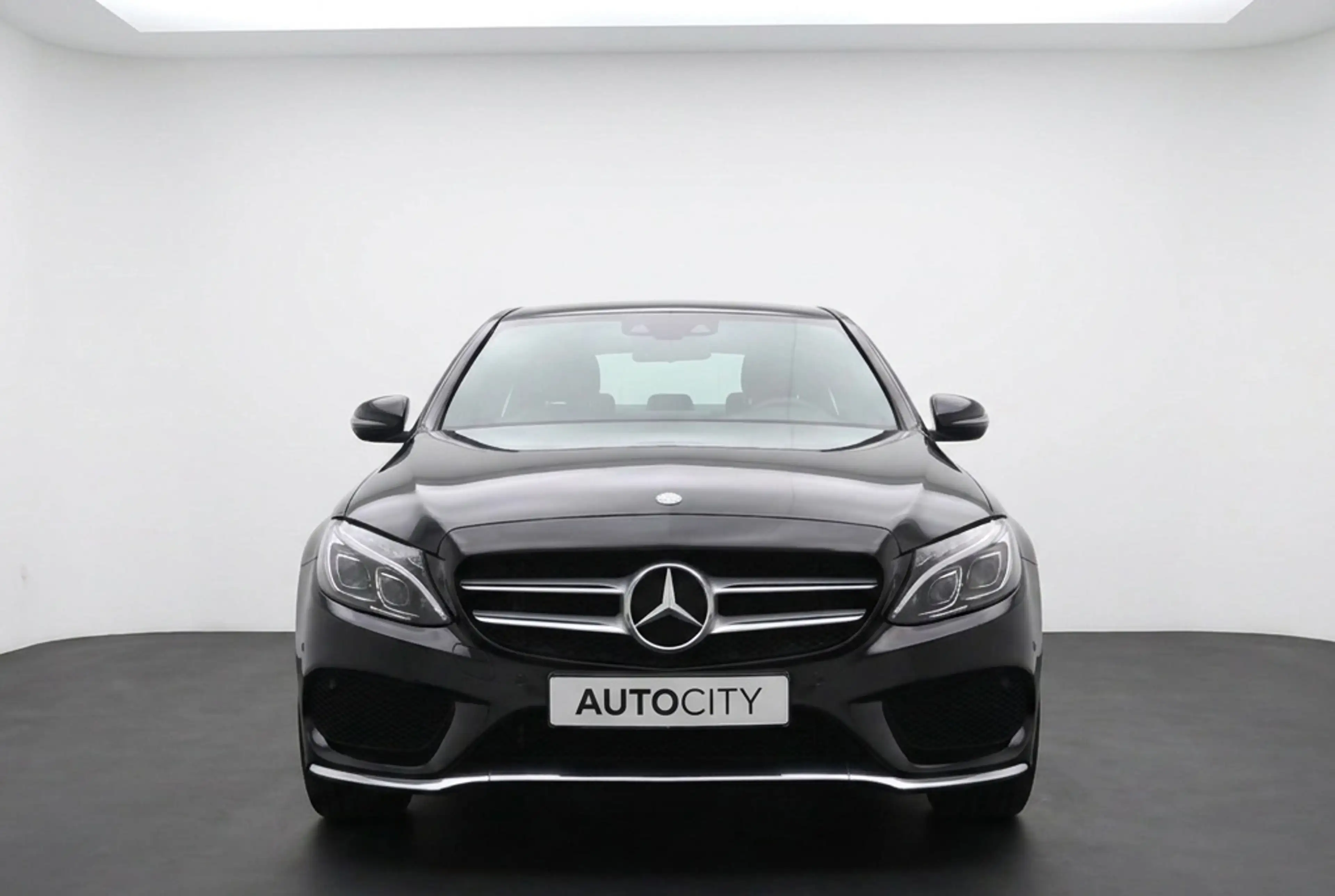 Mercedes-Benz C 180 Ambition AMG Pano | Leder | Multibeam-LED | 19" LM — photo 6