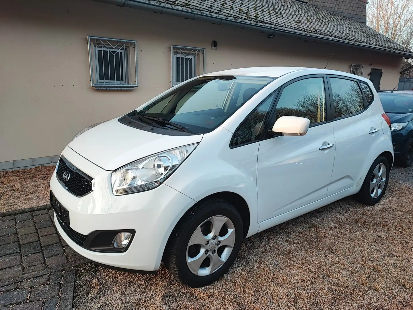 Kia Venga 1.4 CVVT Dream-Team-KEYLESS-AHK-RESERVIERT Blanc - 1
