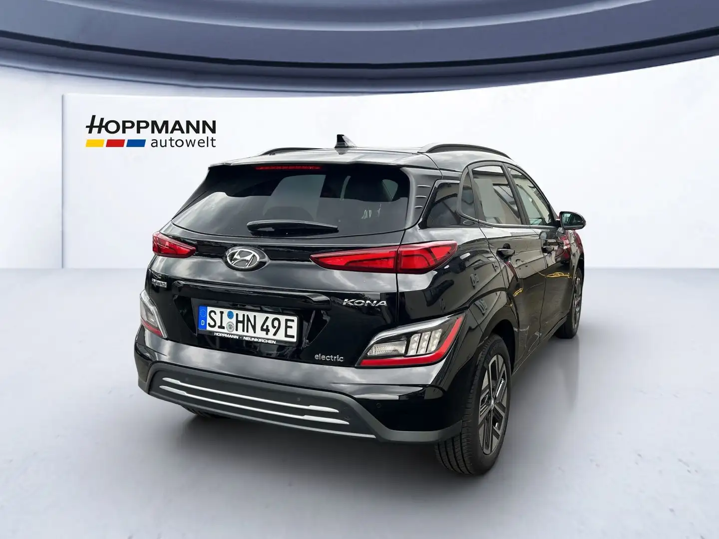 Hyundai KONA Elektro MY23, (100kW) ADVANTAGE-Paket "Abo" Чорний - 2