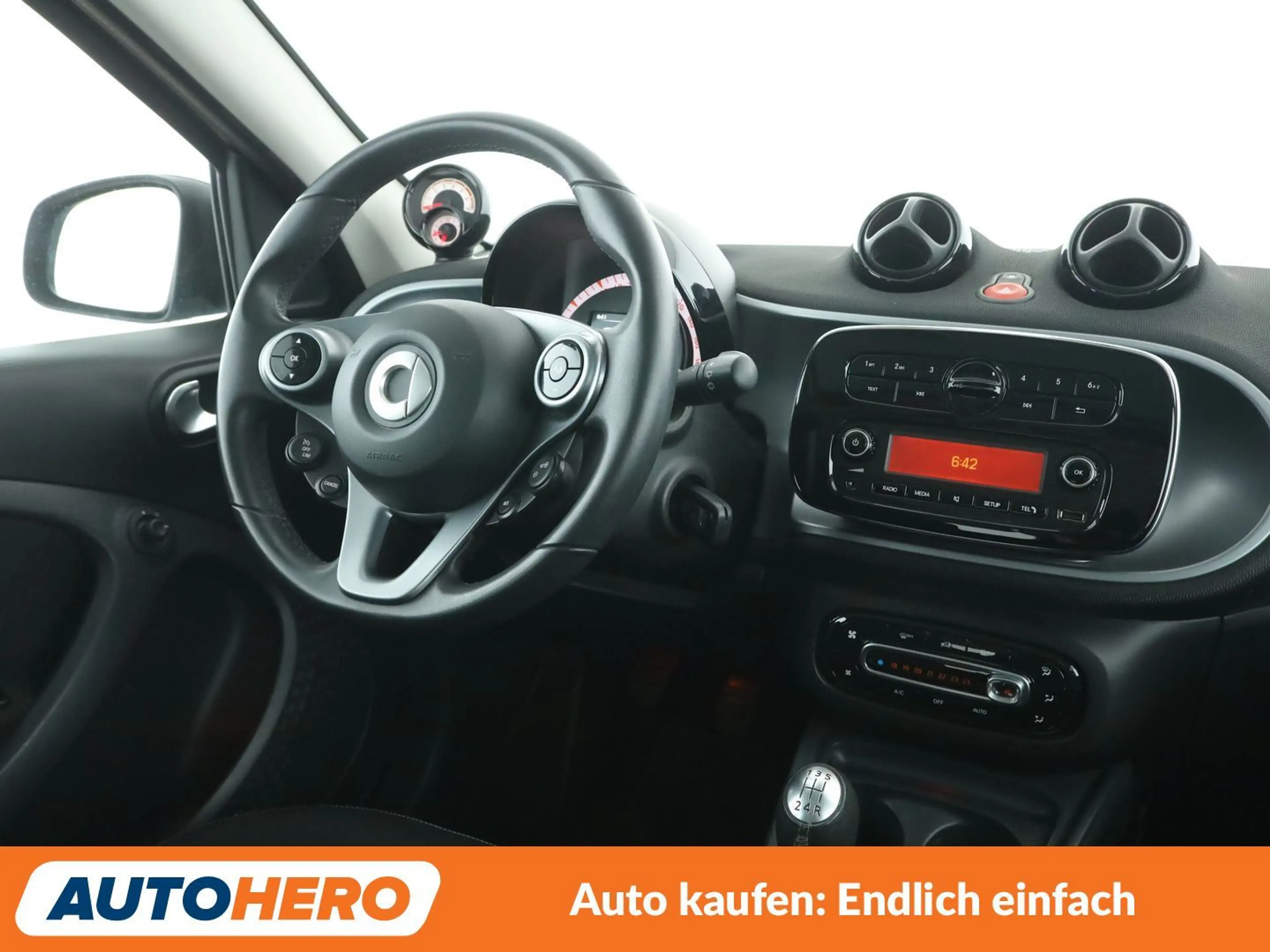 smart forFour 0.9 Turbo Basis passion *TEMPO*PDC*SHZ* — photo 13