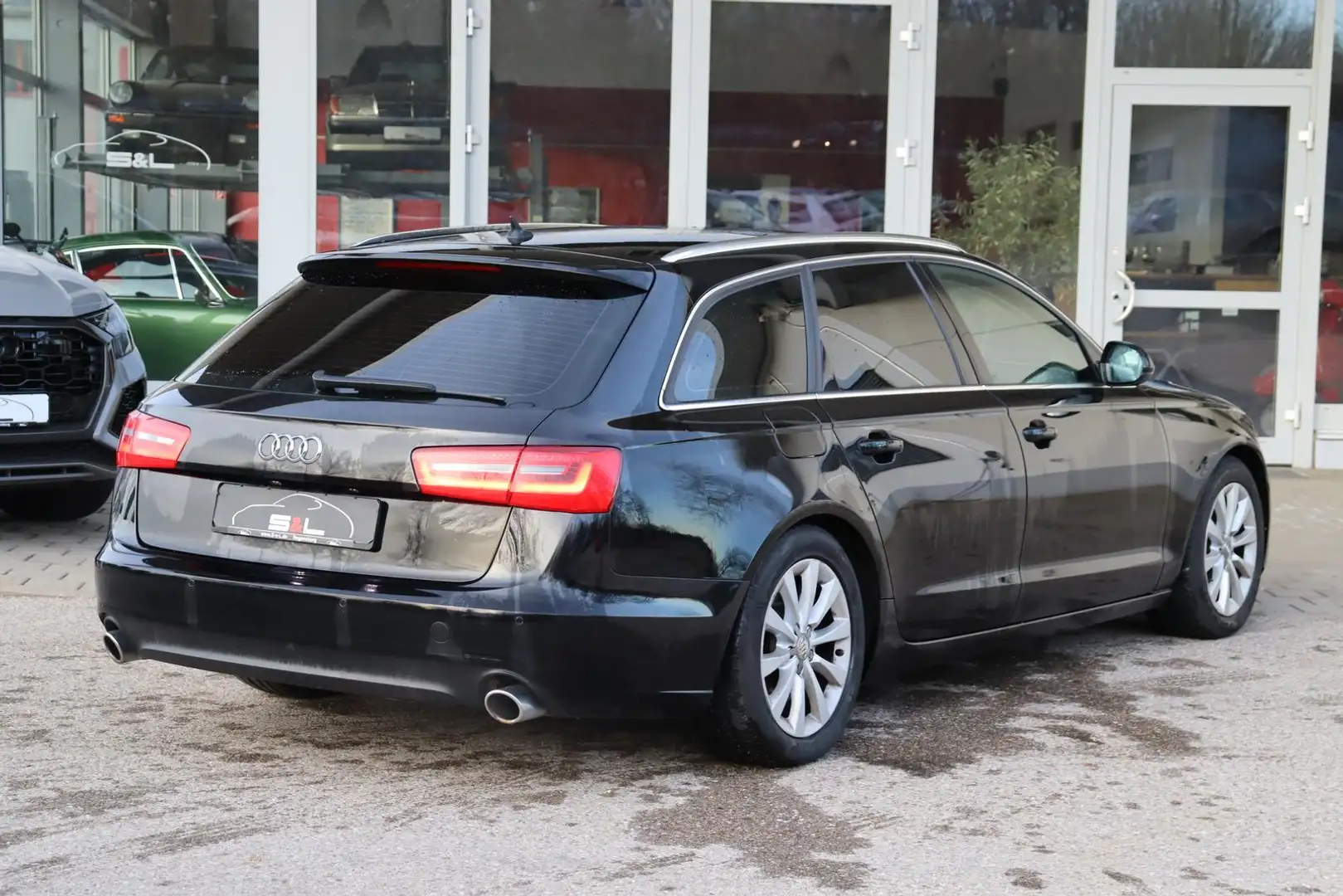 Audi A6 Avant 3.0 TDI quattro Business /MMI+ / Leder Nero - 2