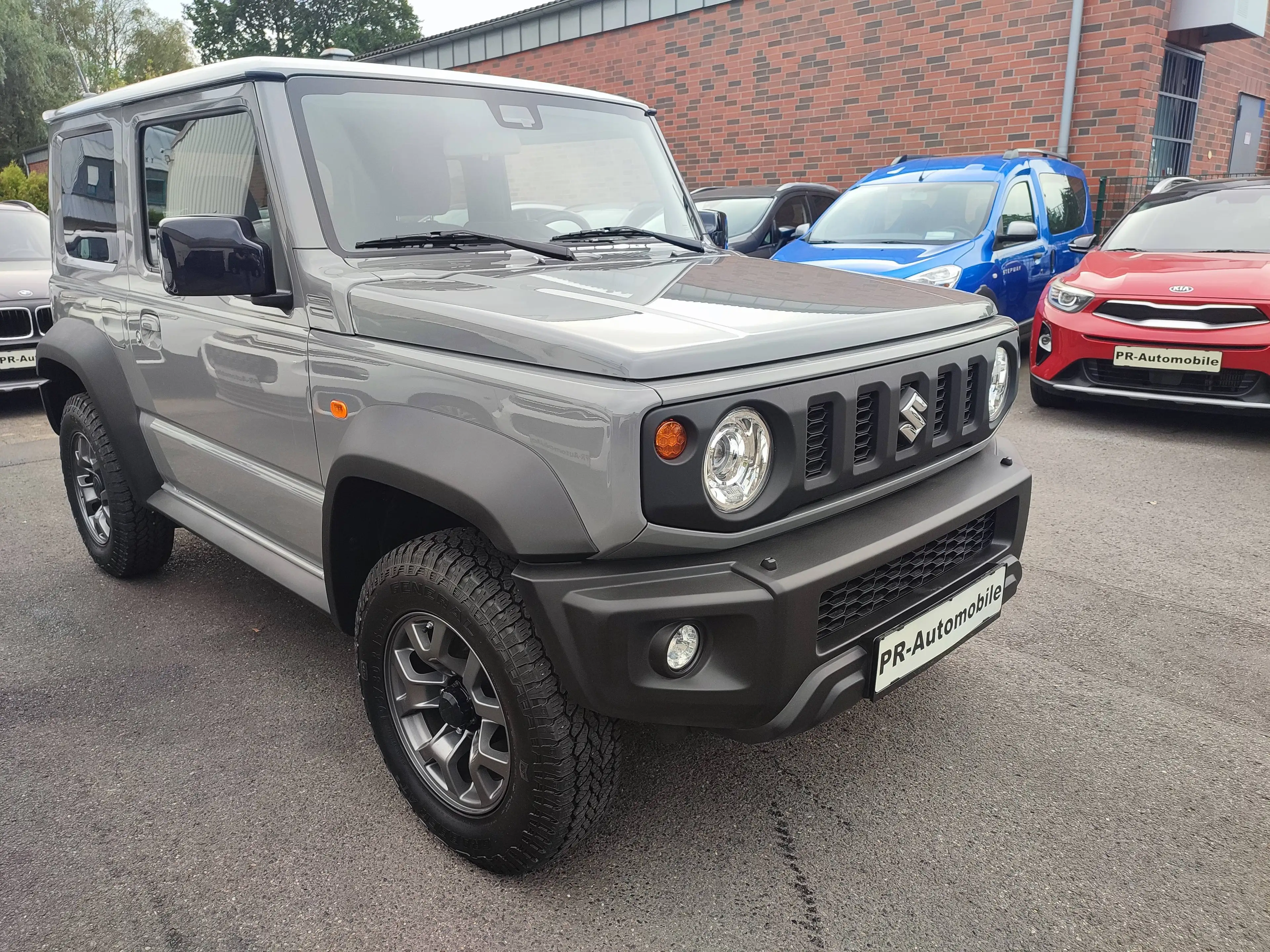 Suzuki Jimny Jimny 1.5 ALLGRIP Comfort + Klimaaut/Navi+Cam/AHK — photo 3