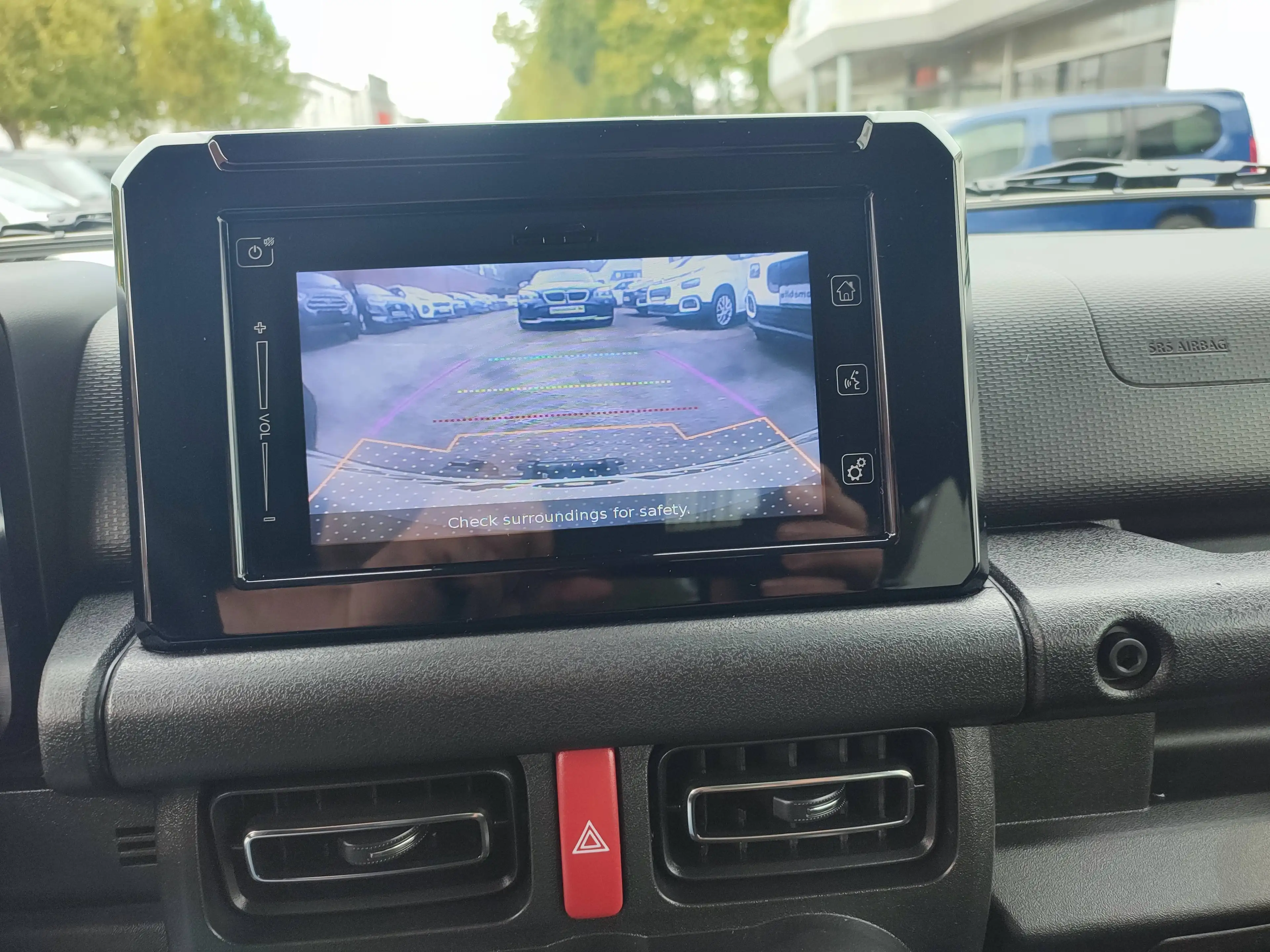 Suzuki Jimny Jimny 1.5 ALLGRIP Comfort + Klimaaut/Navi+Cam/AHK — photo 9