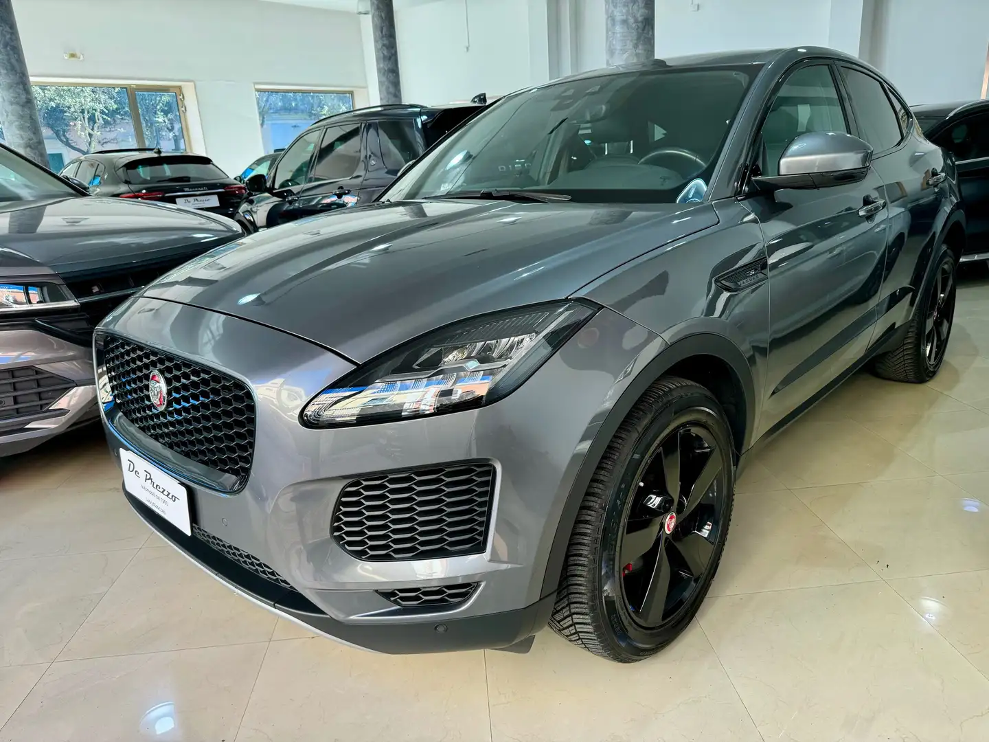 Jaguar E-Pace E-Pace 2.0d i4 R-Dynamic S awd 150cv auto Gris - 1