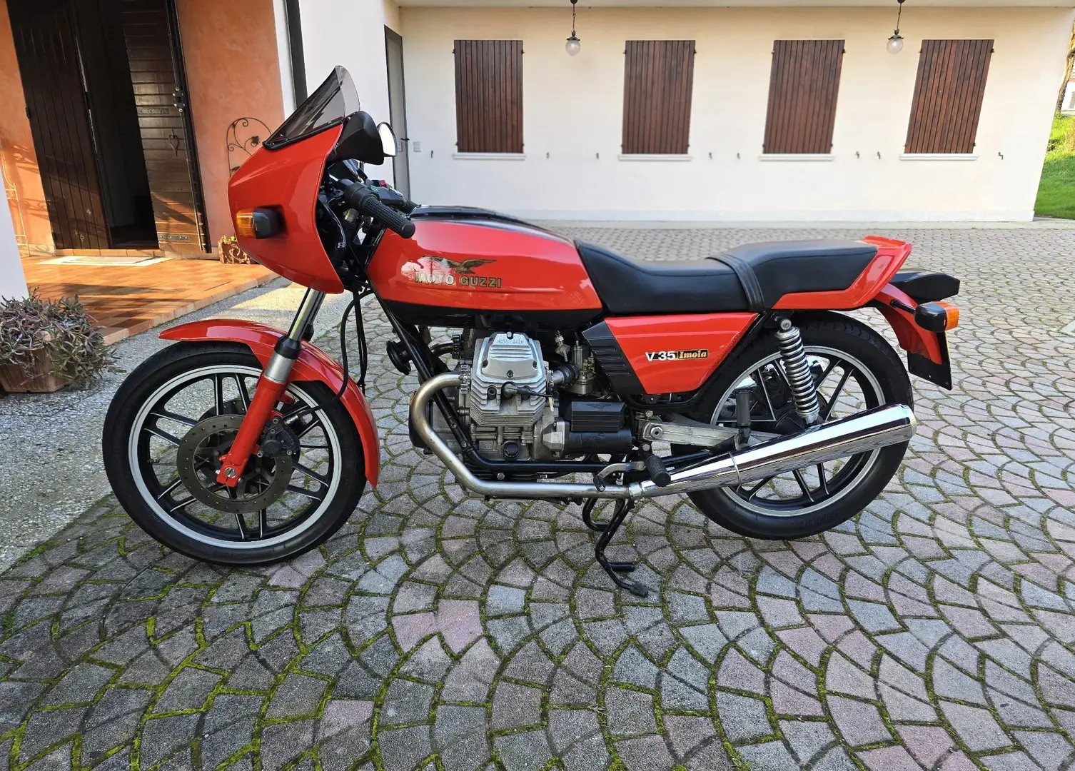 Moto Guzzi V 35 Imola 1980 ASI - 1