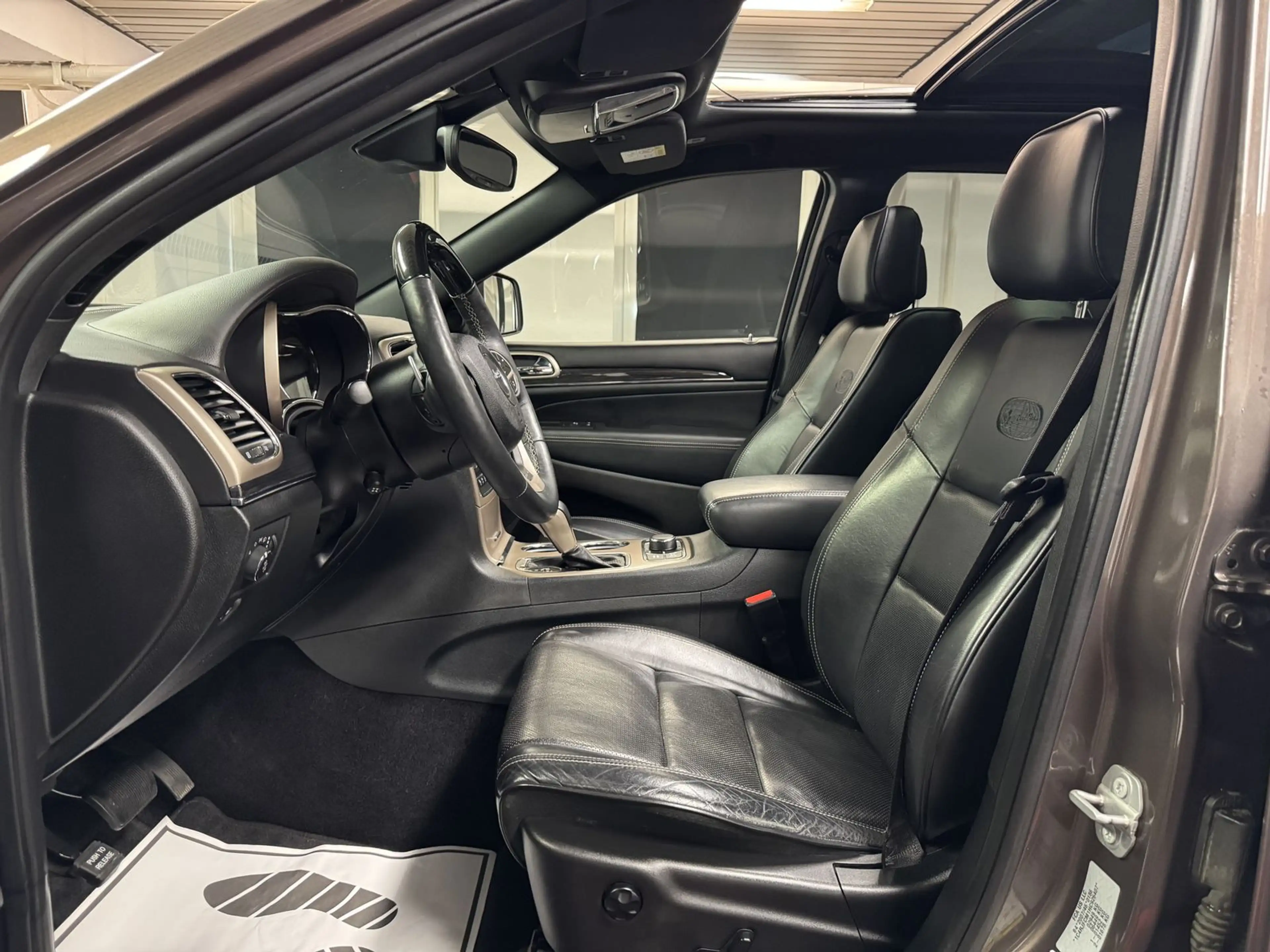 Jeep Grand Cherokee 3.0 CRD Overland — photo 10