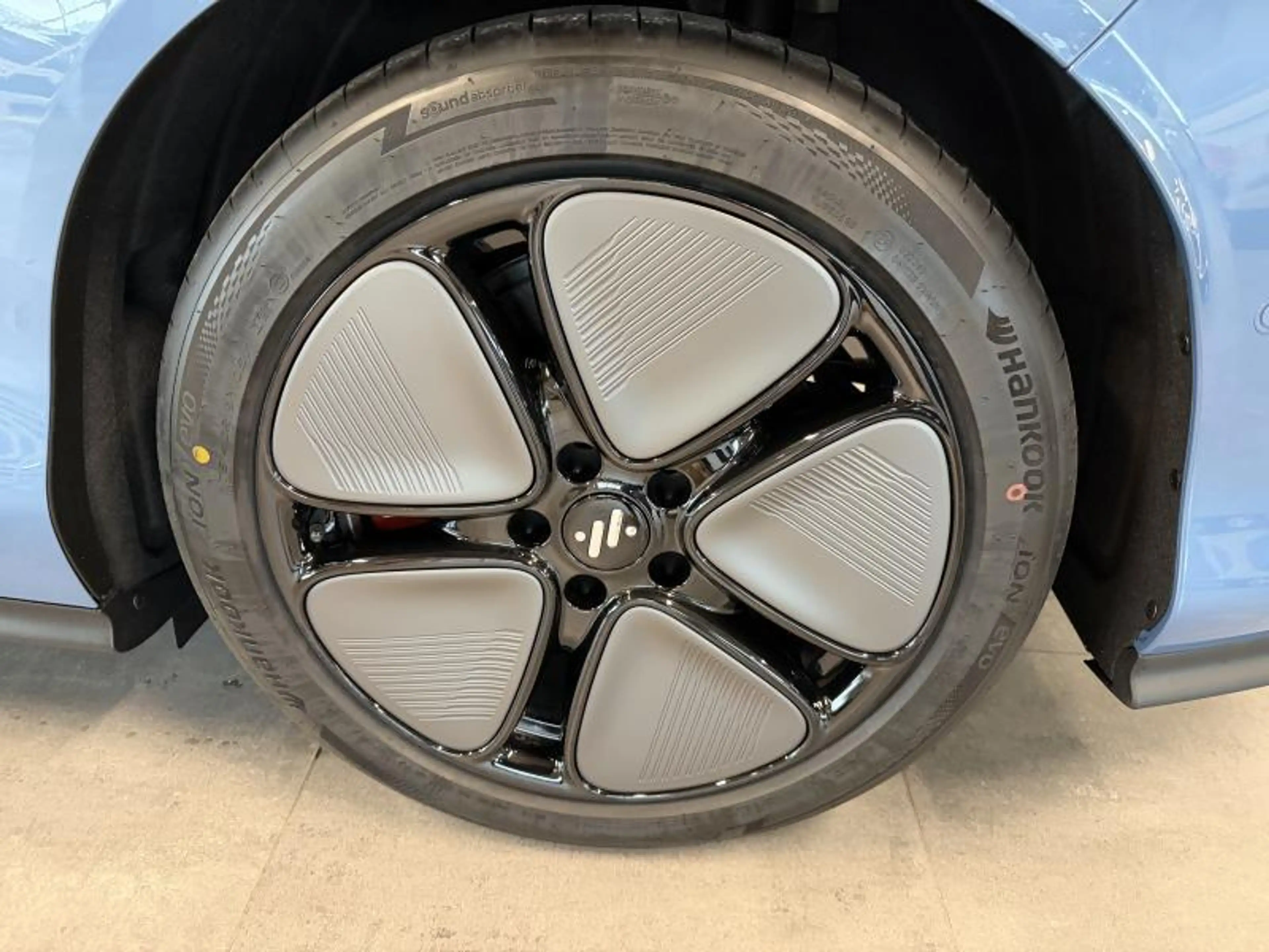 MG IM5 70kWh Standard Range | DIRECTIE WAGEN! — photo 8