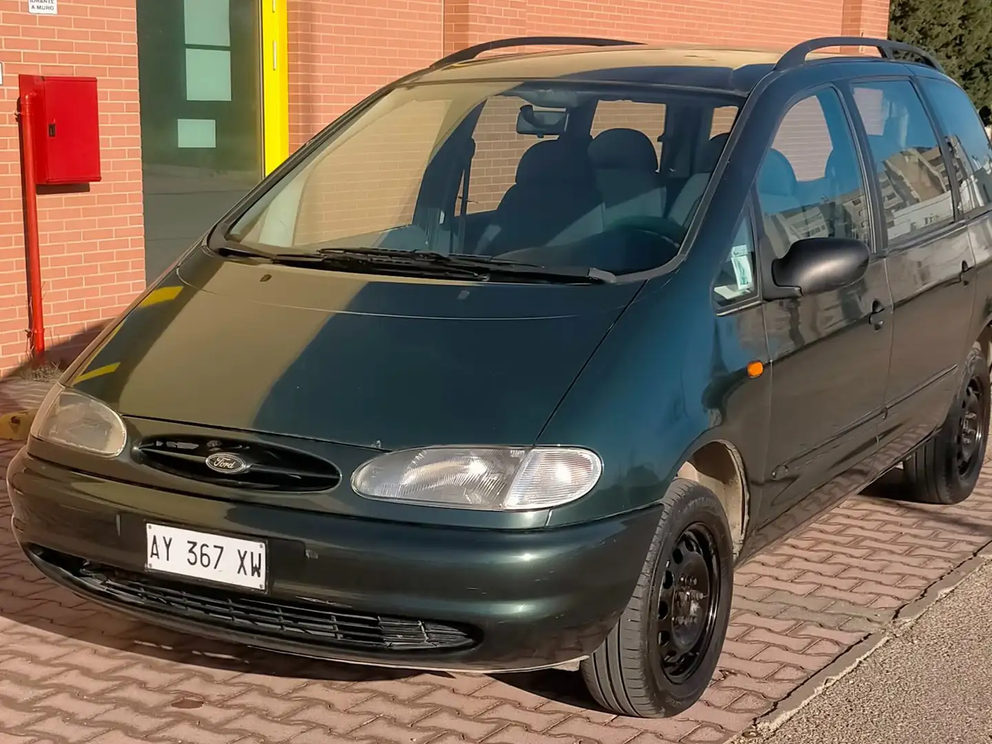 Ford Galaxy ghia Verde - 1