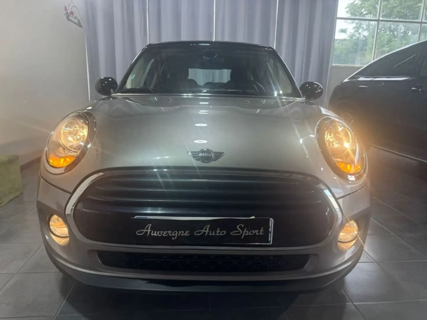 MINI One HATCH 5 PORTES Hatch 5 Portes Cooper 136 ch Editio Gri - 2