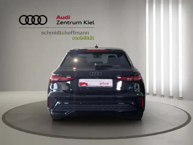 Audi A3 view 5