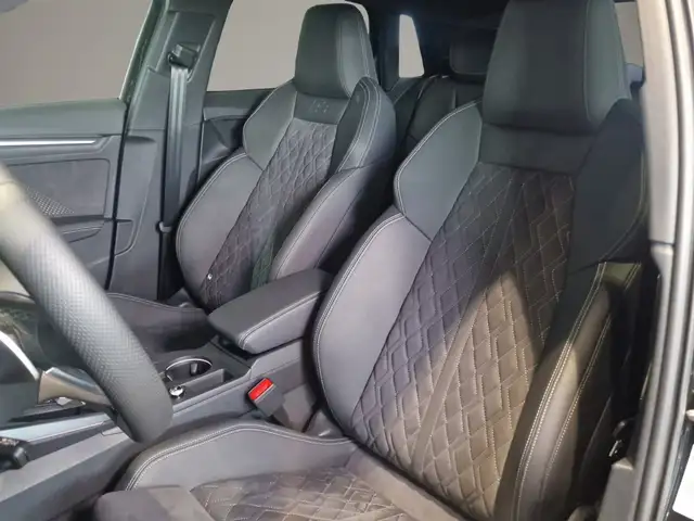 Audi A3 view 9