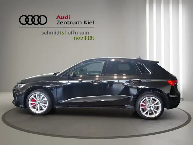 Audi A3 view 3