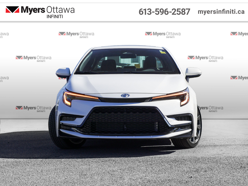 2026 Toyota Corolla Hybrid SE AWD  Sunroof, Like New!! LOW kms!! — снимка 1