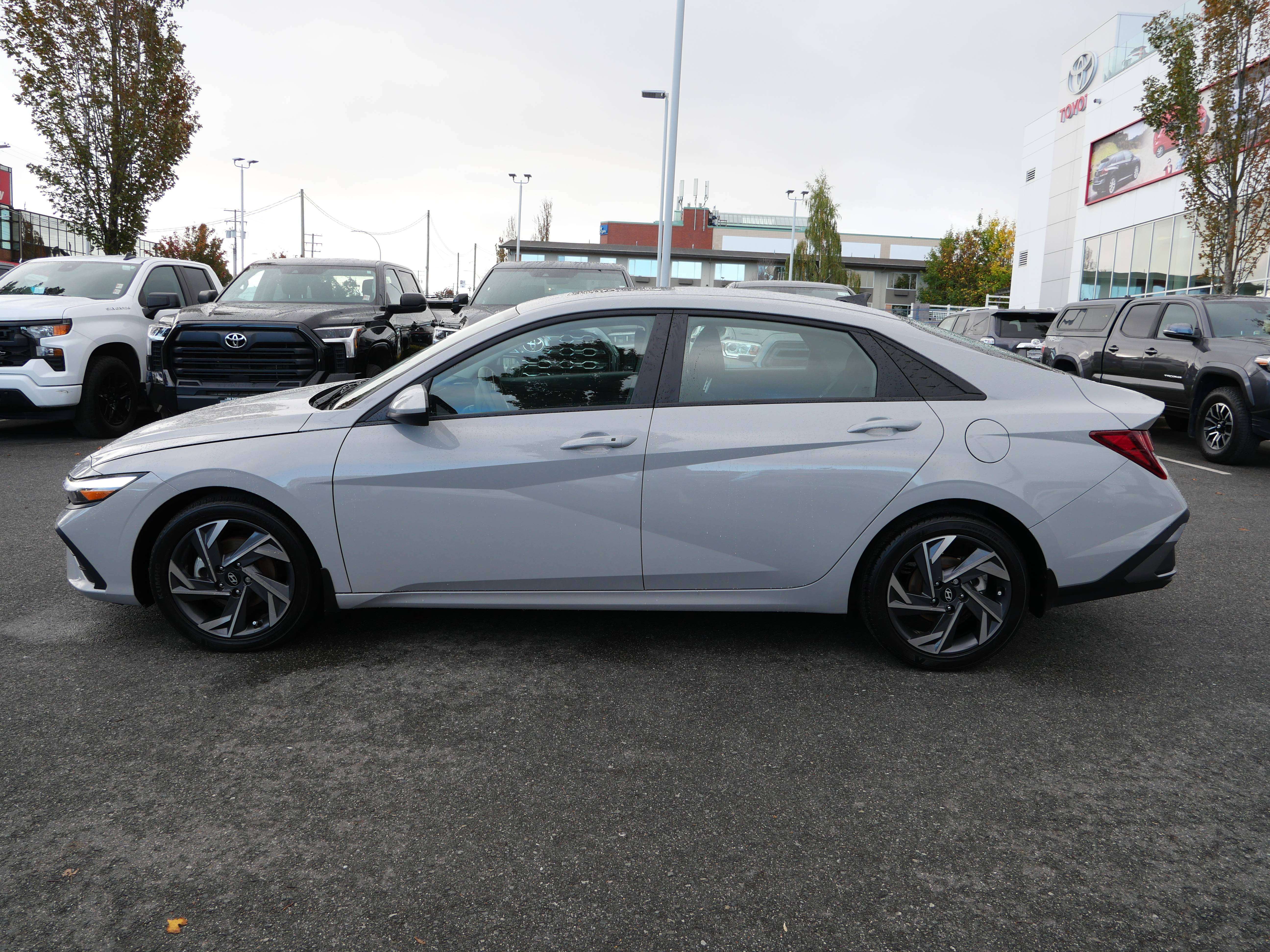 2024 Hyundai Elantra
