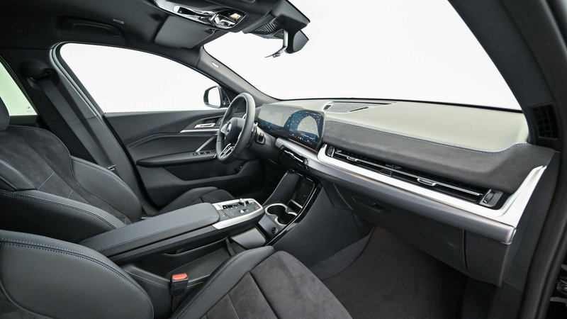 BMW X2 sDrive20d — photo 7