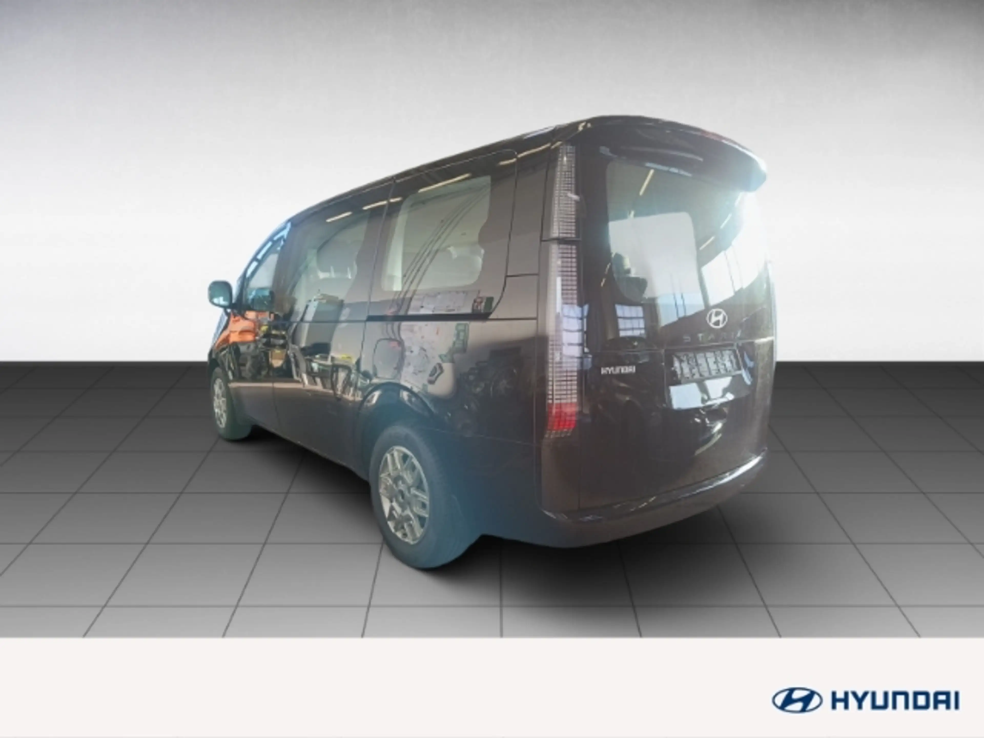 Hyundai STARIA HEV 9-Sitzer (MY25) 1.6 T-GDI (225 PS) 6-AT 2WD Tr — photo 7