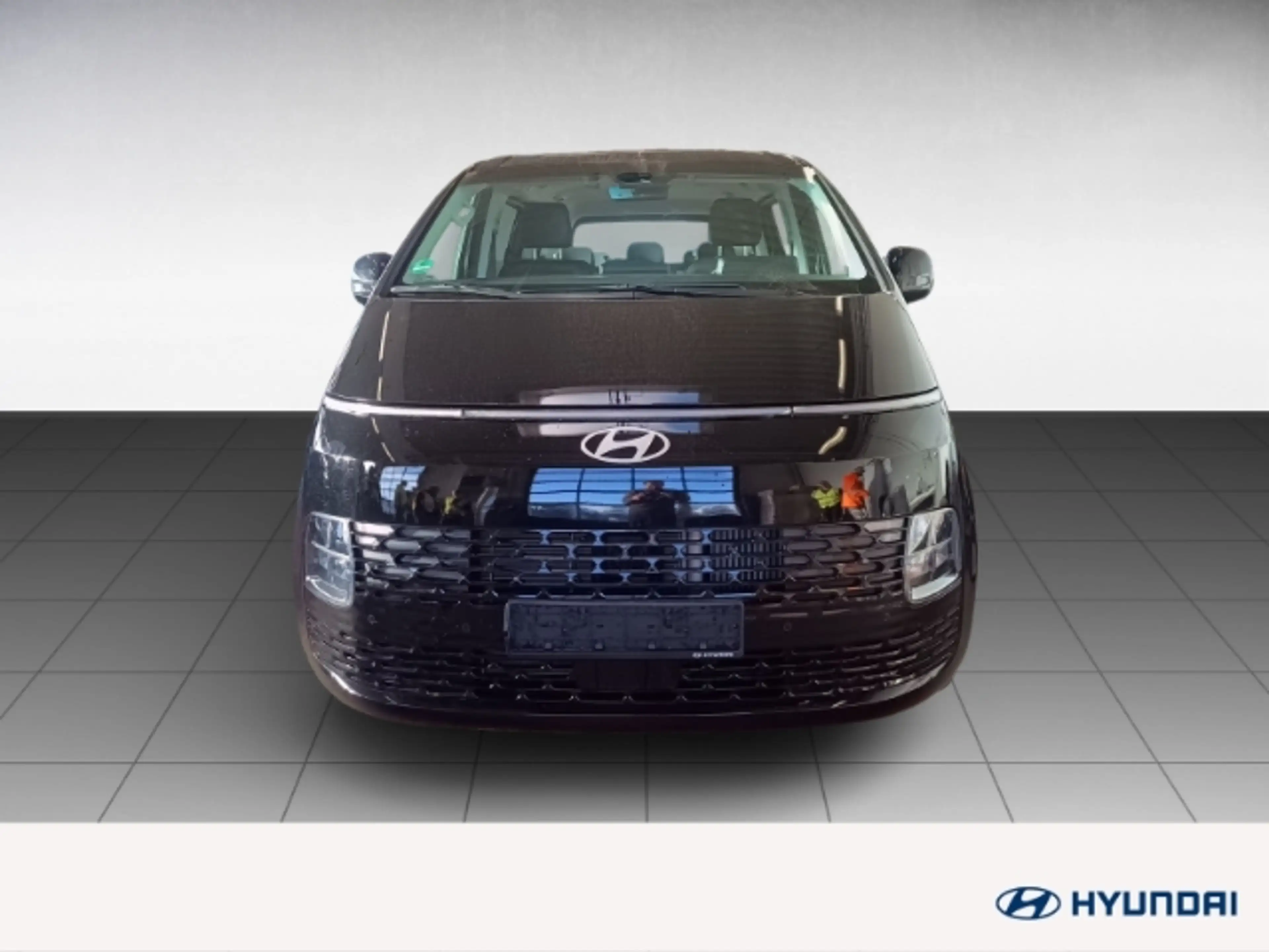 Hyundai STARIA HEV 9-Sitzer (MY25) 1.6 T-GDI (225 PS) 6-AT 2WD Tr — photo 2