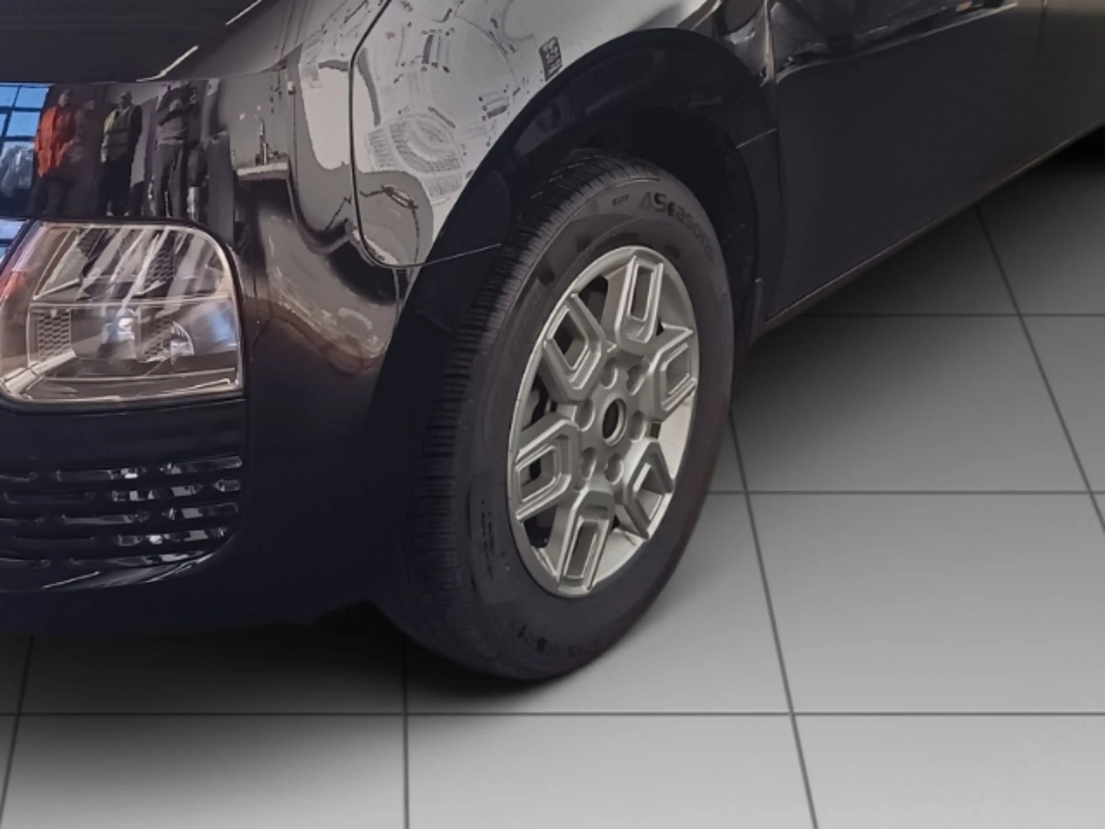 Hyundai STARIA HEV 9-Sitzer (MY25) 1.6 T-GDI (225 PS) 6-AT 2WD Tr — photo 12