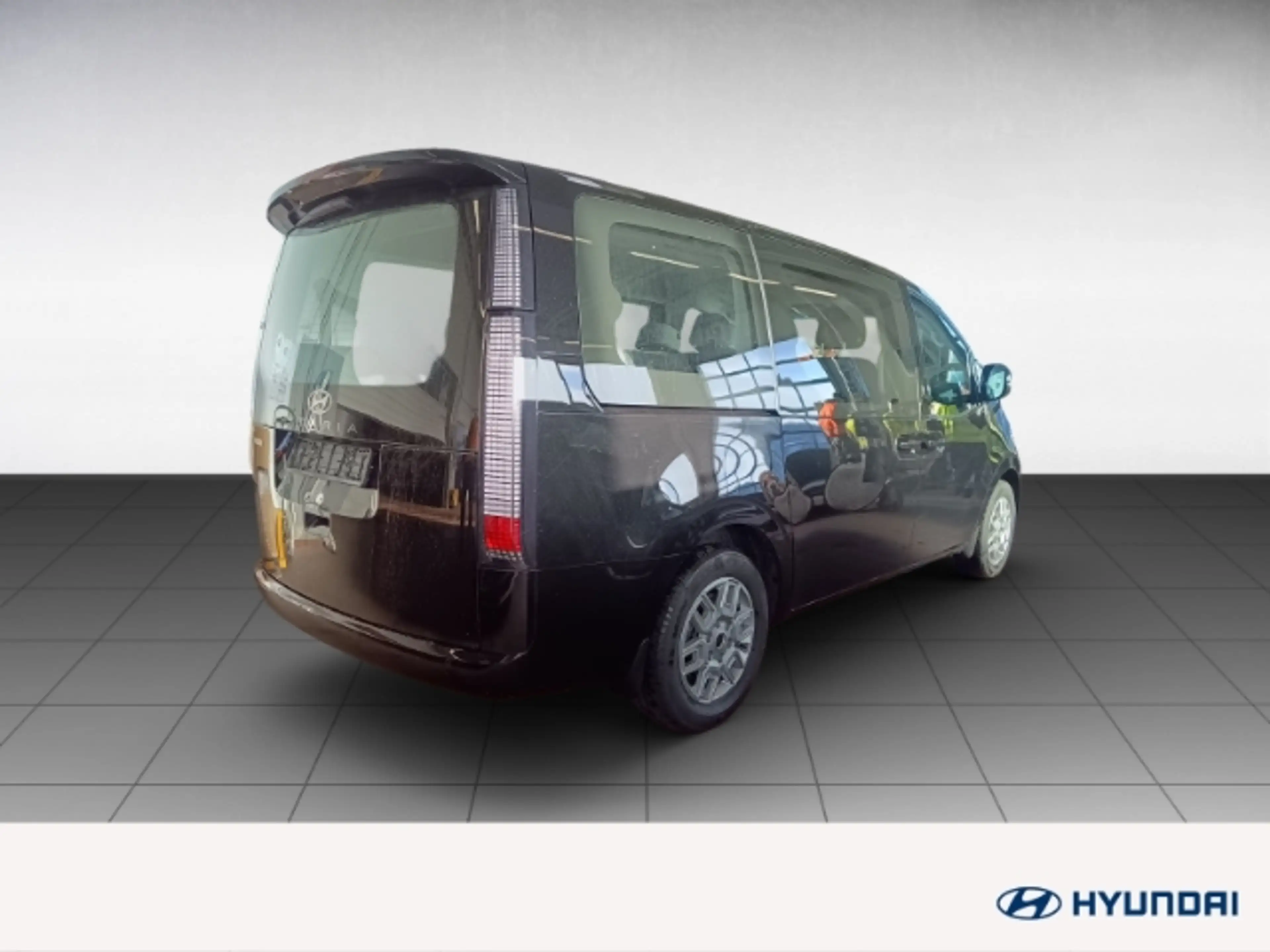 Hyundai STARIA HEV 9-Sitzer (MY25) 1.6 T-GDI (225 PS) 6-AT 2WD Tr — photo 4