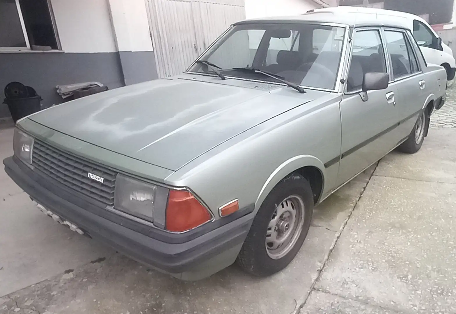 Mazda 626 CB2 Vert - 1