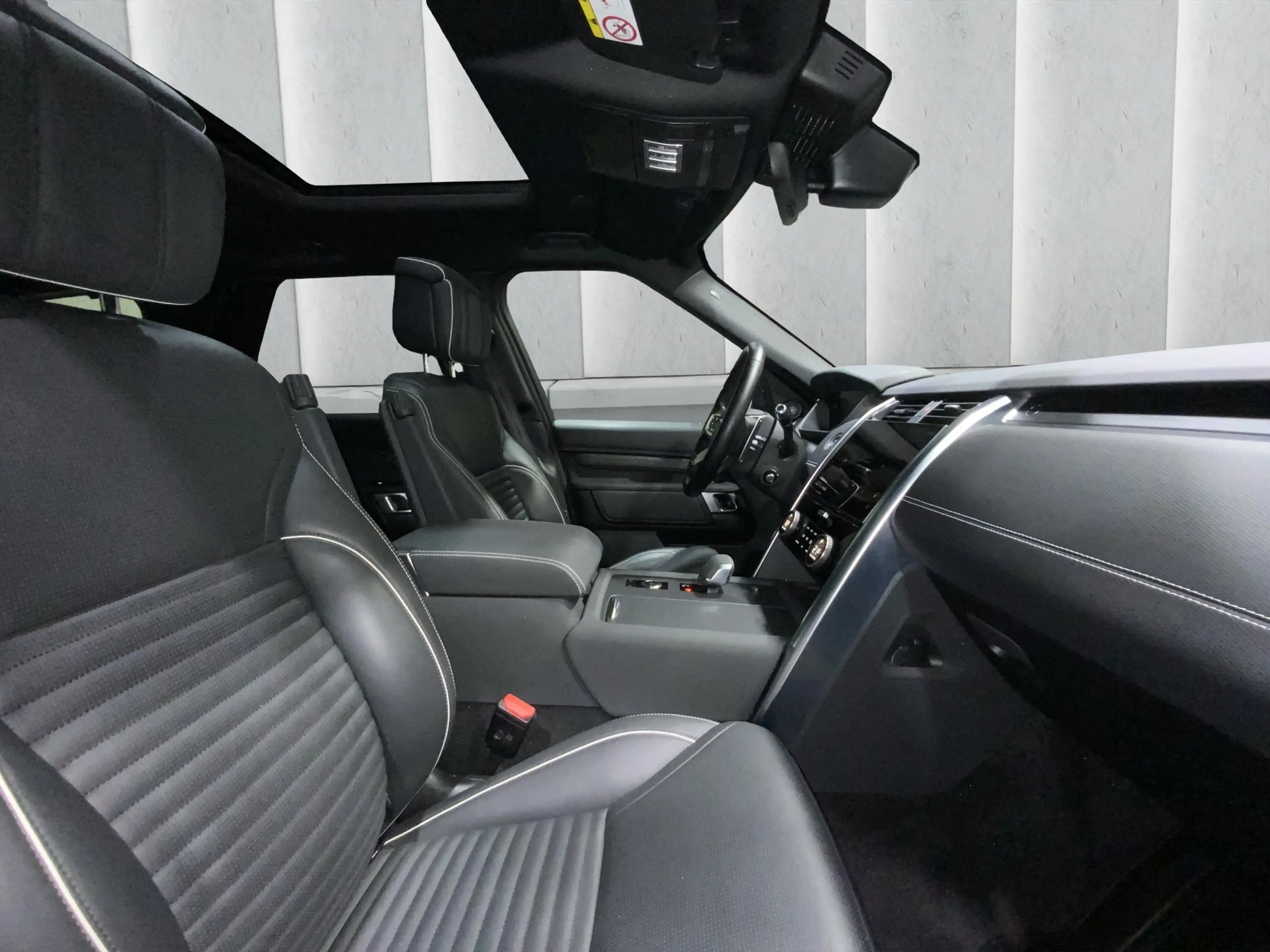 Land Rover Discovery 5 P360  R-Dynamic HSE (EURO 6d) — photo 10