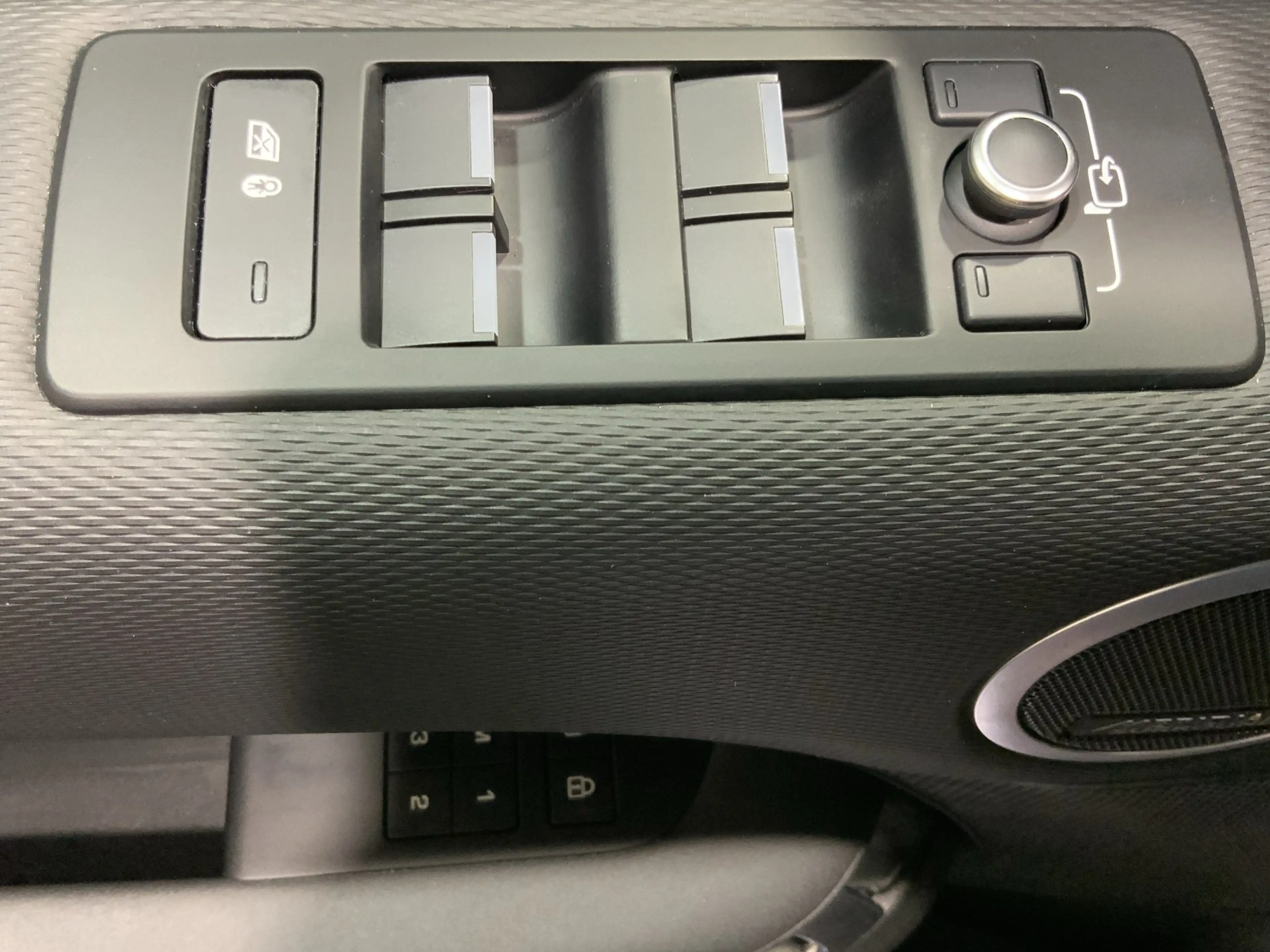 Land Rover Discovery 5 P360  R-Dynamic HSE (EURO 6d) — photo 21