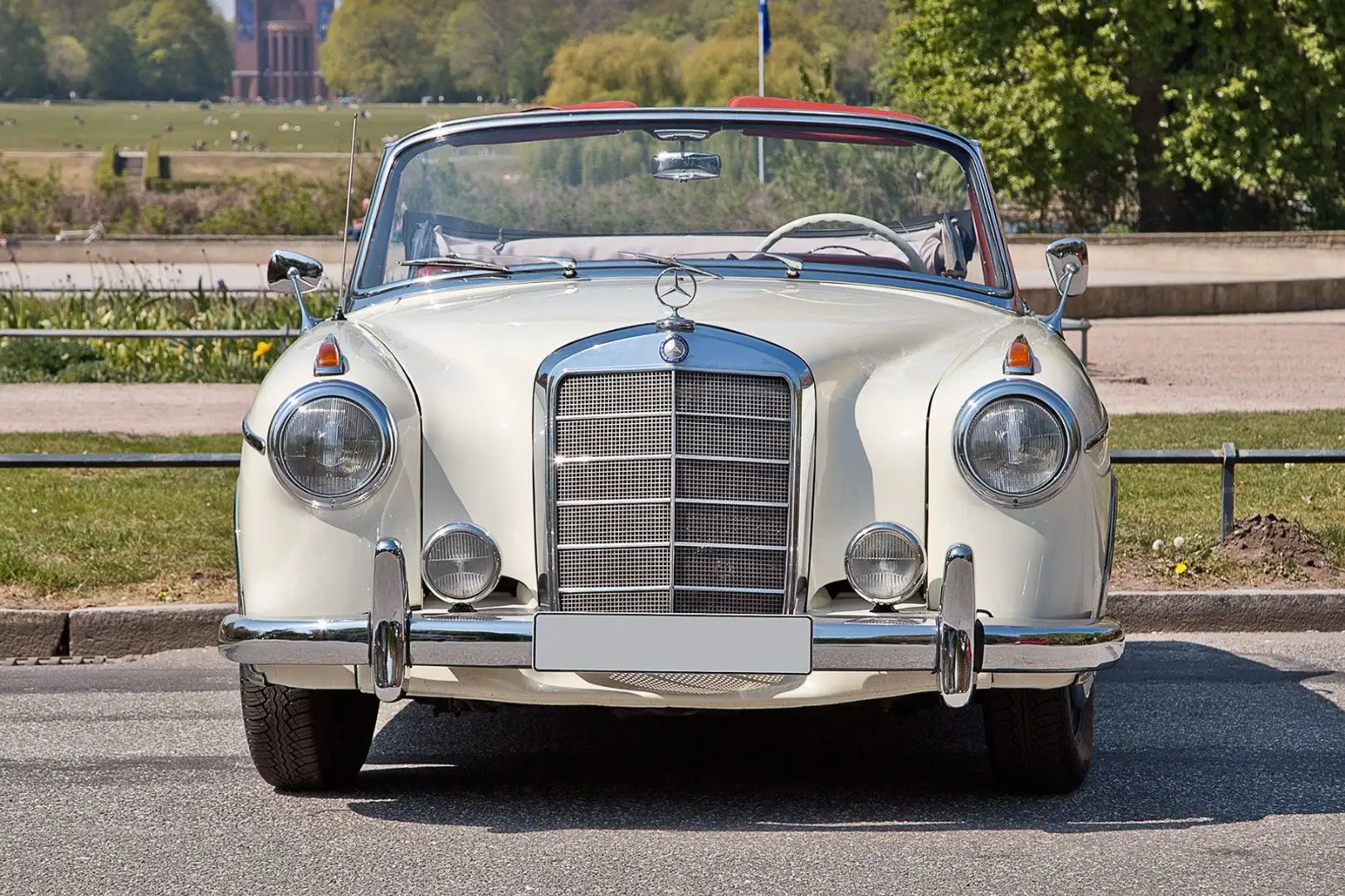 Mercedes-Benz 220 S sehr schöner Wagen Blanc - 1