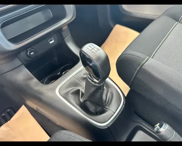 Citroen C3 view 18