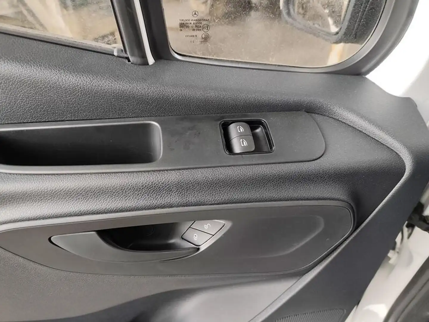 Mercedes-Benz Sprinter MERCEDES-BENZ Industrial  Manual de 2 Pue Blanco - 2