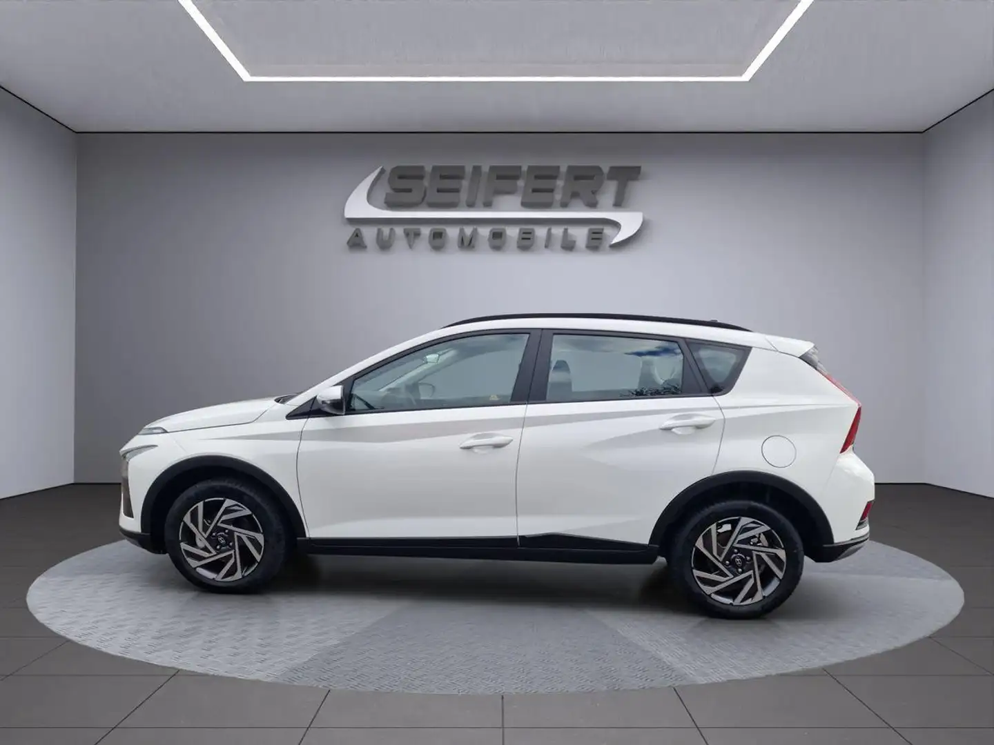 Hyundai BAYON 1.0 T-GDi 100PS I TREND I NAVI I LED I RFK I UVM. Wit - 2