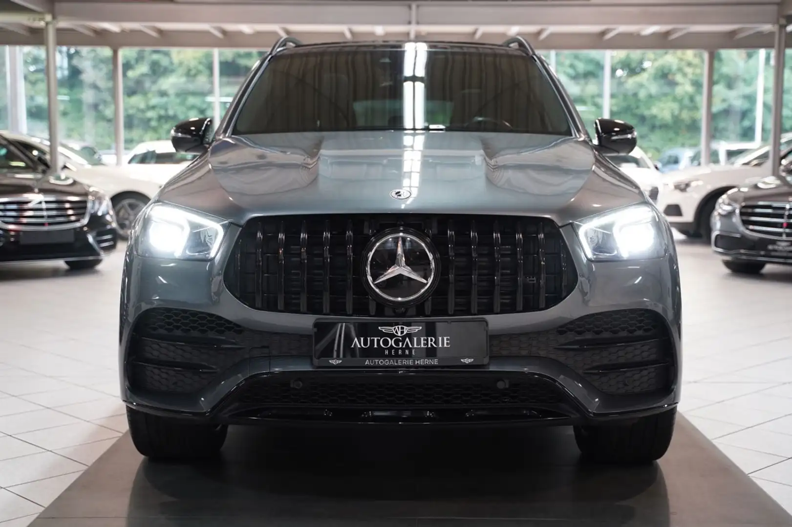 Mercedes-Benz GLE 400 d 4M*AMG LINE*PANO*DIST*BURM*LED*STANDHZ Gris - 2