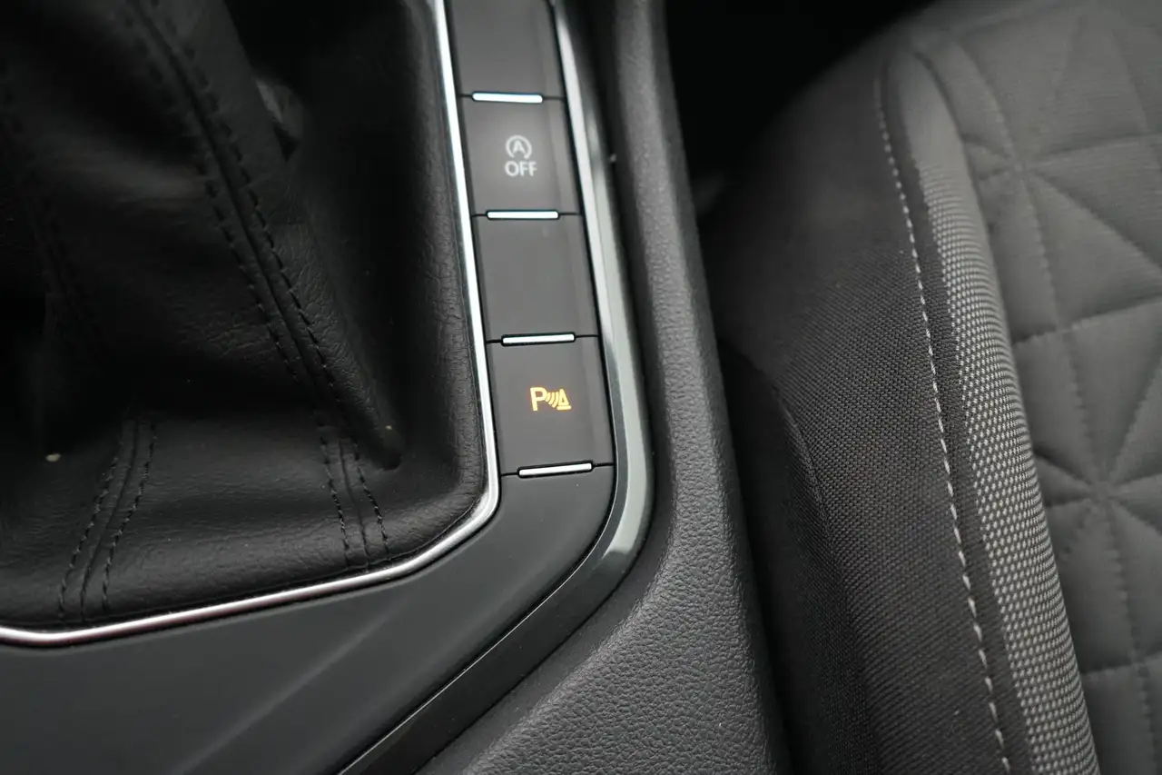 Volkswagen Tiguan 2.0 TDi Life Business DSG LED GPS PDC CAM Keyless, миниатюра 27