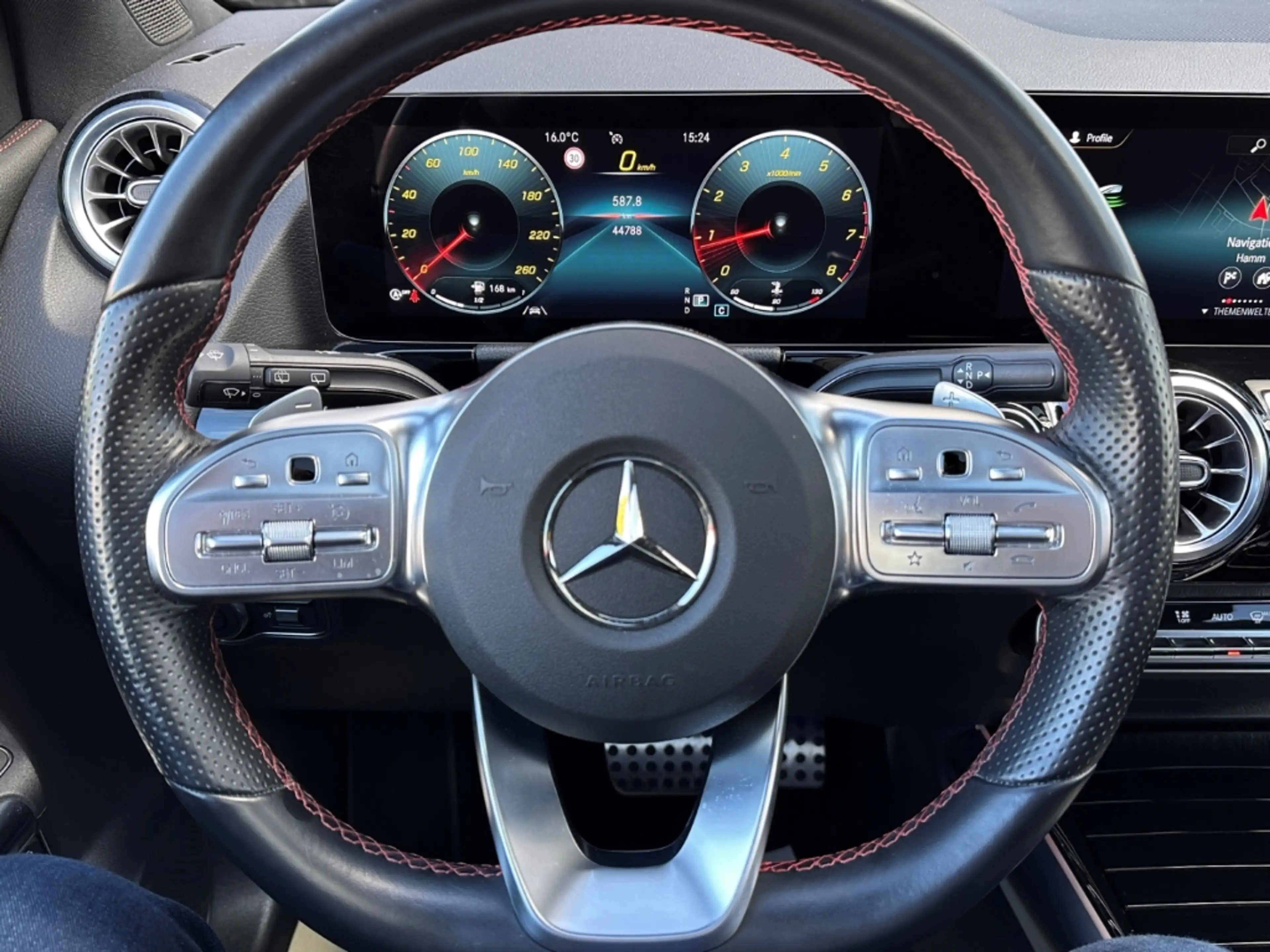 Mercedes-Benz B 200 AMG Line AHK PANO RFK MULTIBEAM WIDESCREEN — photo 7