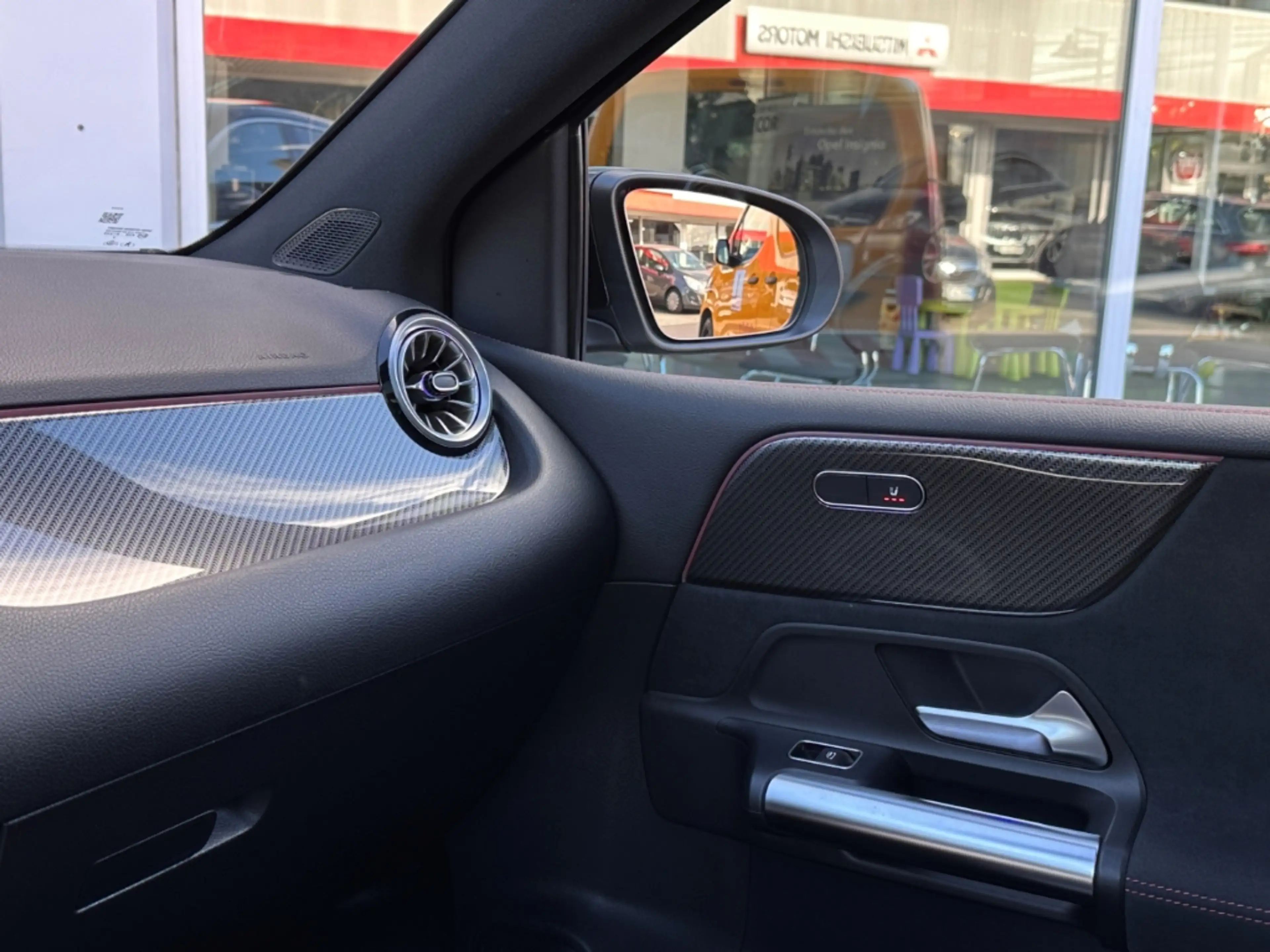 Mercedes-Benz B 200 AMG Line AHK PANO RFK MULTIBEAM WIDESCREEN — photo 13
