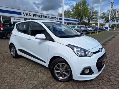 Hyundai i10 1.0i i-Motion Premium