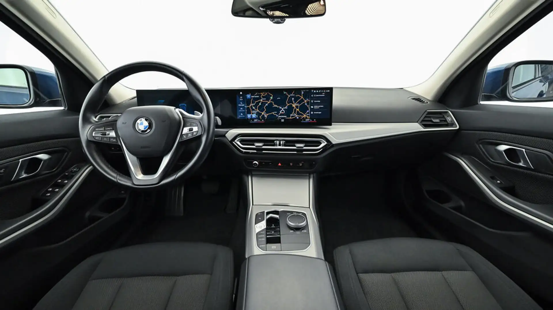 BMW 320 d 48 V xDrive Touring Aut. (G21) Blau - 2